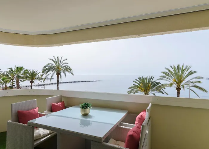 Appartement à 2 Chambres à Coucher